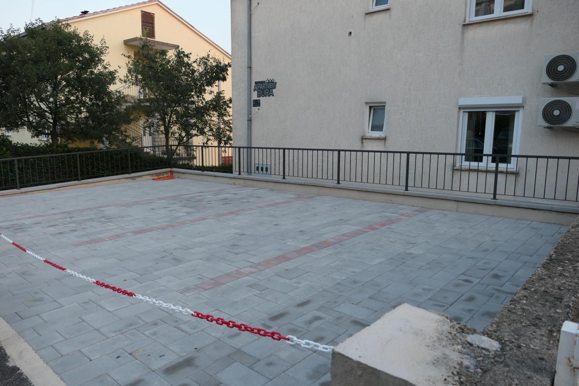 Apartmani Bura ツリクヴェニツァ エクステリア 写真